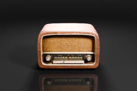 Old-fashioned radio 3D model preview