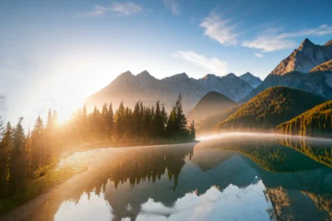 Beautiful landscape of a mountain range with a lake in the foreground 3D model preview